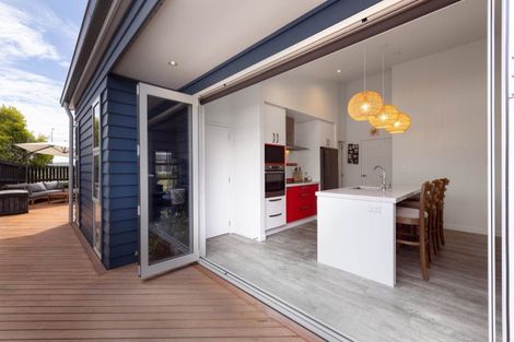 Photo of property in 28 Marion Crescent, Papamoa Beach, Papamoa, 3118
