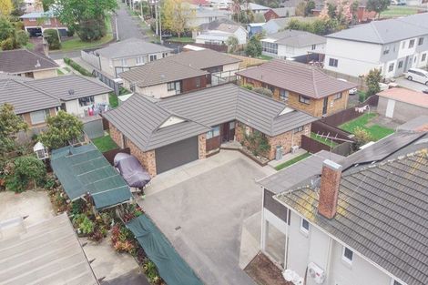Photo of property in 64a Clevedon Road, Papakura, 2110