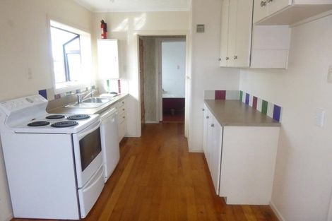 Photo of property in 8 Helleur Road, Massey, Auckland, 0614