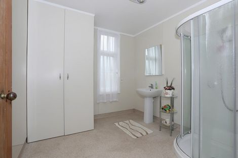 Photo of property in 16 Rira Street, Marton, 4710