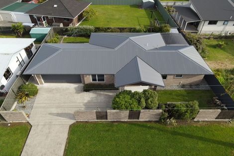 Photo of property in 9 Disraeli Street, Westport, 7825