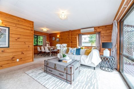 Photo of property in 64 Waimumu Road, Massey, Auckland, 0614