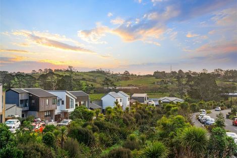 Photo of property in 120 Waekahu Road, Westgate, Auckland, 0814