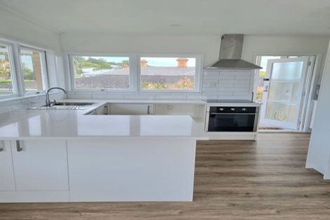 Photo of property in 1/175 Victoria Road, Devonport, Auckland, 0624