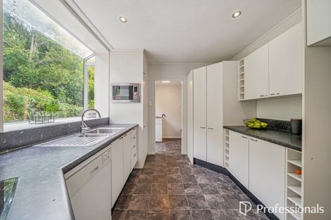 Photo of property in 14a Hawthorn Crescent, Stokes Valley, Lower Hutt, 5019