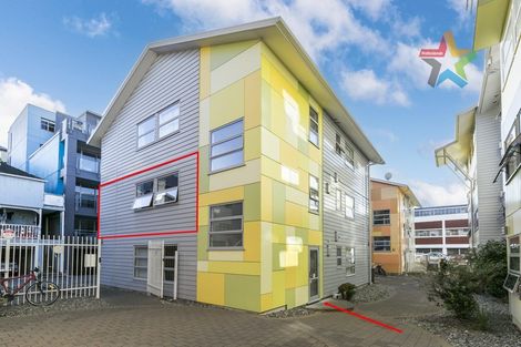 Photo of property in Drummond Street Flats, 24/19u Drummond Street, Mount Cook, Wellington, 6021