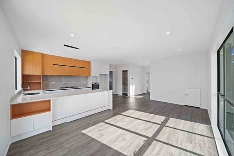 Photo of property in 17 Nola Dawn Avenue, Papakura, 2110