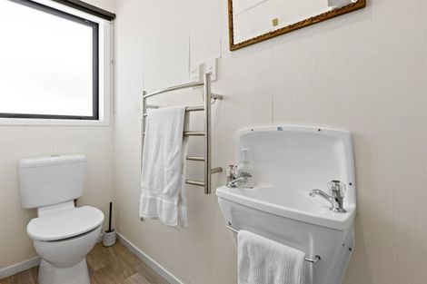 Photo of property in 114 Saint James Avenue, Papanui, Christchurch, 8053