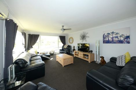 Photo of property in 116 Richardson Terrace, Woolston, Christchurch, 8023
