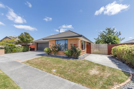 Photo of property in 45 Peter Hall Drive, Kelvin Grove, Palmerston North, 4414