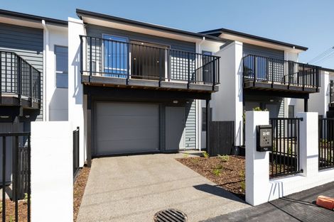 Photo of property in 2/41 Thackeray Street, Hamilton Lake, Hamilton, 3204