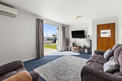 Photo of property in 90a Auckland Road, Greenmeadows, Napier, 4112