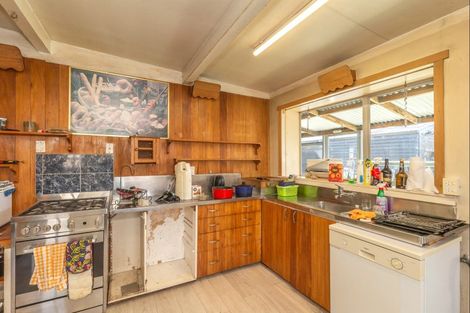 Photo of property in 40 Mako Mako Road, Levin, 5510