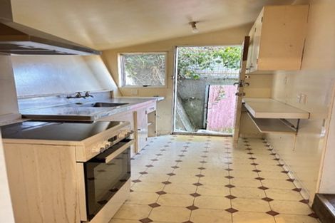 Photo of property in 6 Hanson Street, Mount Cook, Wellington, 6021