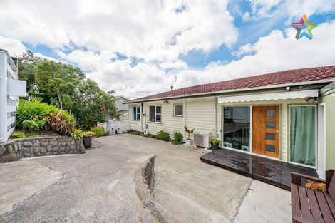 Photo of property in 16 Major Drive, Kelson, Lower Hutt, 5010