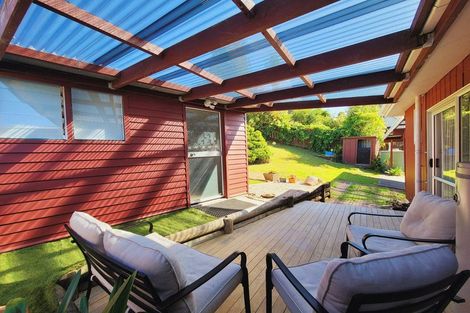 Photo of property in 4 Beverley Road, Stanmore Bay, Whangaparaoa, 0932
