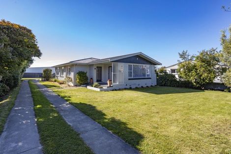 Photo of property in 82 East Belt, Rangiora, 7400