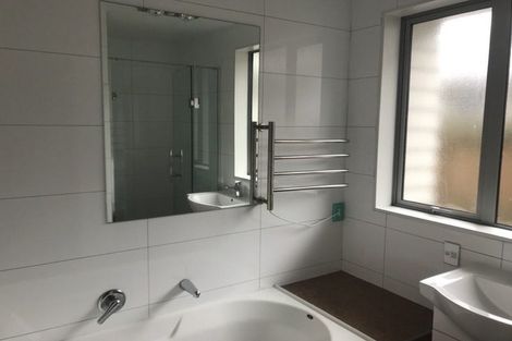 Photo of property in 10 Moho Lane, Takanini, 2112