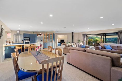 Photo of property in 132r Waikite Road, Welcome Bay, Tauranga, 3175