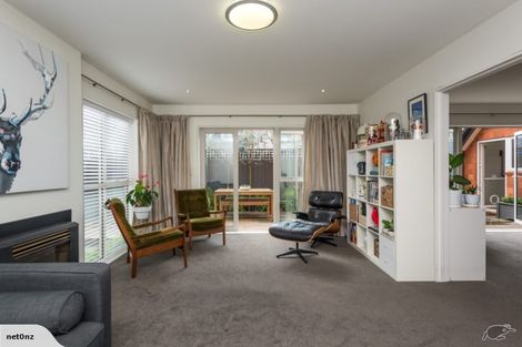 Photo of property in 33 Eversleigh Street, St Albans, Christchurch, 8014