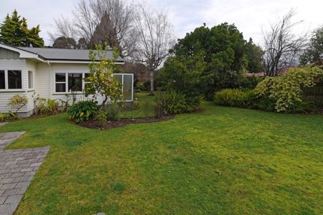 Photo of property in 40 Avondale Road, Taradale, Napier, 4112