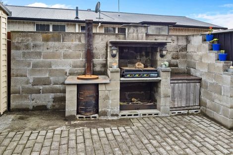 Photo of property in 162 Mcmurdo Street, Tinwald, Ashburton, 7700