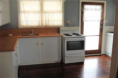Photo of property in 1/202 Grove Road, Mayfair, Hastings, 4122