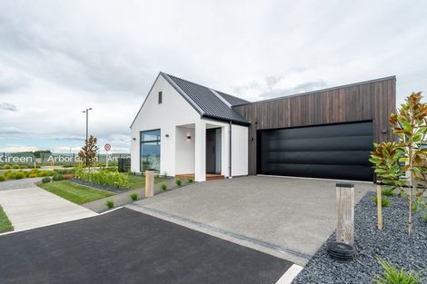 Photo of property in 28 Privet Way, Rolleston, 7678