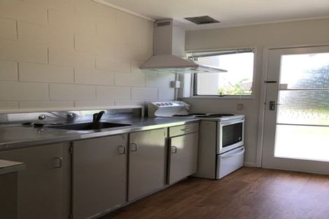 Photo of property in 3/100 Lynwood Road, New Lynn, Auckland, 0600