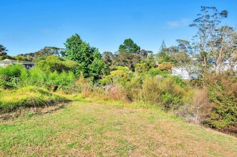 Photo of property in 60 Tiri Tiri Road, Birkdale, Auckland, 0626