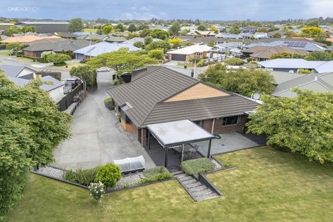 Photo of property in 14 Mcdougal Place, Kaiapoi, 7630