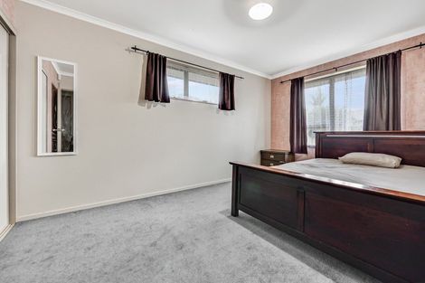 Photo of property in 14 Farnborough Drive, Nawton, Hamilton, 3200