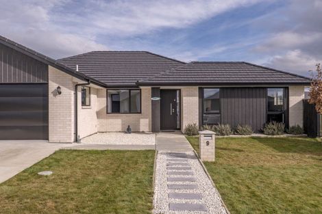 Photo of property in 9 Mary Place, Darfield, 7510