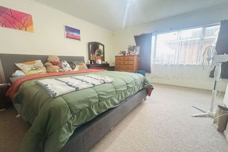 Photo of property in 255 Titirangi Road, Titirangi, Auckland, 0604