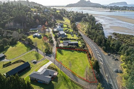 Photo of property in 2 Aldermen Lane, Tairua, 3579