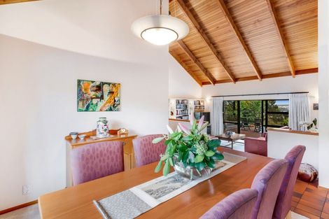 Photo of property in 238 Point View Drive, East Tamaki Heights, Auckland, 2016