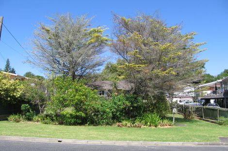 Photo of property in 20 Glenvar Road, Torbay, Auckland, 0630