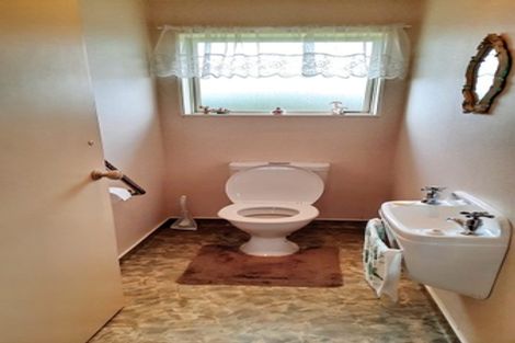 Photo of property in 40 Juliet Street, Stratford, 4332