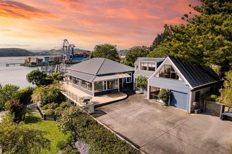 Photo of property in 64 Harbour Terrace, Careys Bay, Port Chalmers, 9023