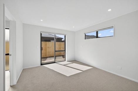 Photo of property in 18 Doris Lusk Street, Belfast, 8051