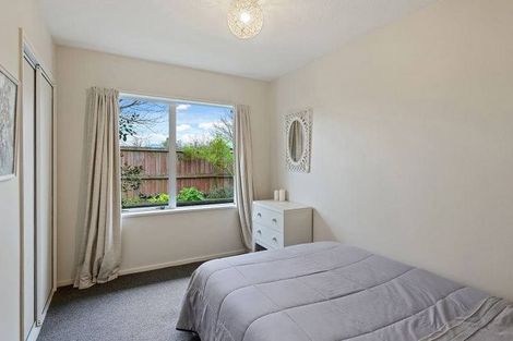 Photo of property in 2/24a Croziers Road, St Albans, Christchurch, 8052