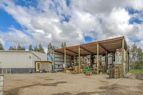 Photo of property in 22 Rowes Road, Hunterville, 4785