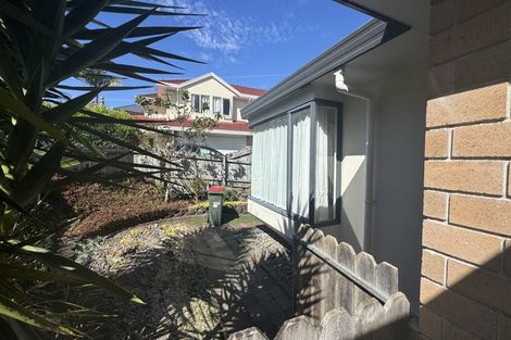Photo of property in 4/26 Roanoke Way, Albany, Auckland, 0632