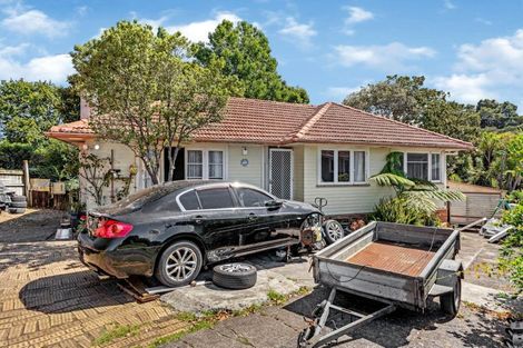 Photo of property in 87 Smythe Road, Henderson, Auckland, 0612
