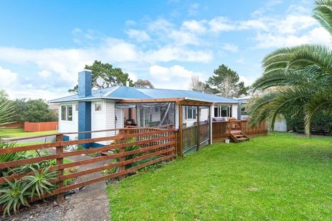 Photo of property in 11 Jellicoe Avenue, Tuakau, 2121
