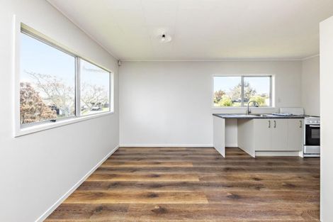 Photo of property in 3 Bundena Place, Clendon Park, Auckland, 2103