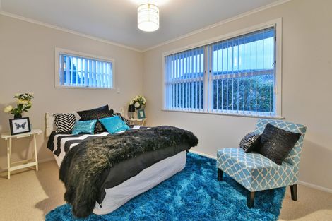 Photo of property in 120 Coronation Road, Mangere Bridge, Auckland, 2022