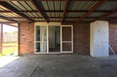 Photo of property in 3/270 Wairau Road, Glenfield, Auckland, 0627