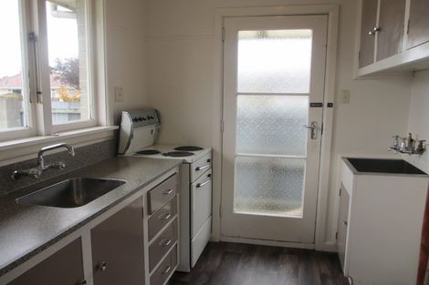 Photo of property in 2/26 Edgeware Road, St Albans, Christchurch, 8014