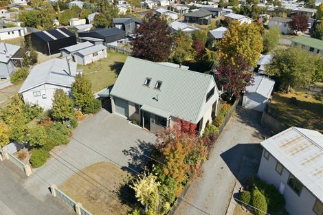 Photo of property in 31 Simons Street, Twizel, 7901